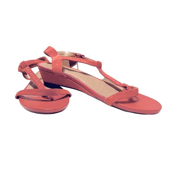 CLARKS ARTISAN Suede Parram Blanc low wedge sandal, size9.5 NWT, orange/coral - Picture 1 of 14